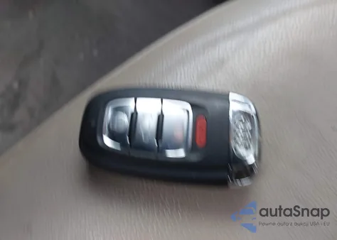 2010 Audi Q5 3.2 Premium из США, поврежденный, VIN WA1VKAFP3AA068986